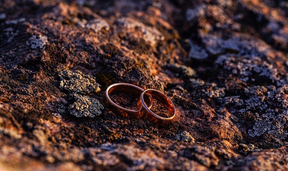 10 Proven Marriage Tips to Strengthen Your Relationship and Keep the Spark Alive