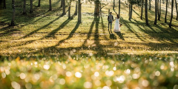 The Ultimate Guide to Finding and Keeping True Love: Expert Tips and Advice